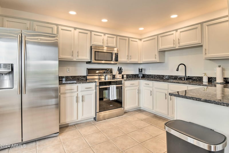 16801 94th St #2052, Scottsdale, AZ 85260