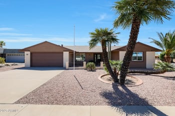 16801 Pine Valley Dr, Sun City, AZ 85351