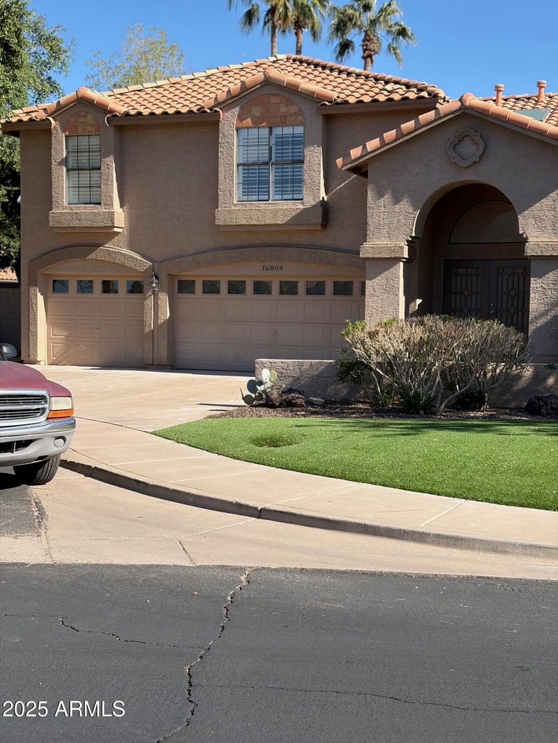 16809 33rd Way, Phoenix, AZ 85048