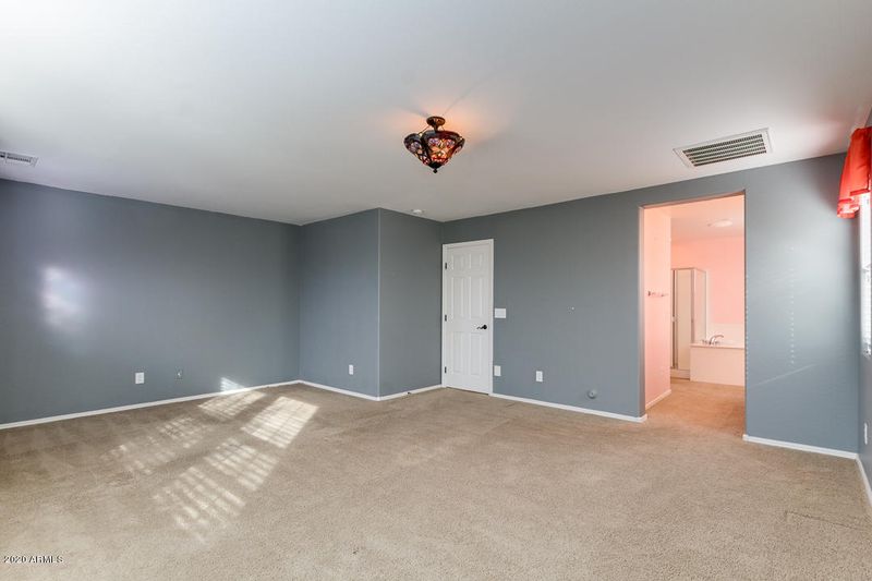 1681 S Penrose Dr, Gilbert, AZ 85295
