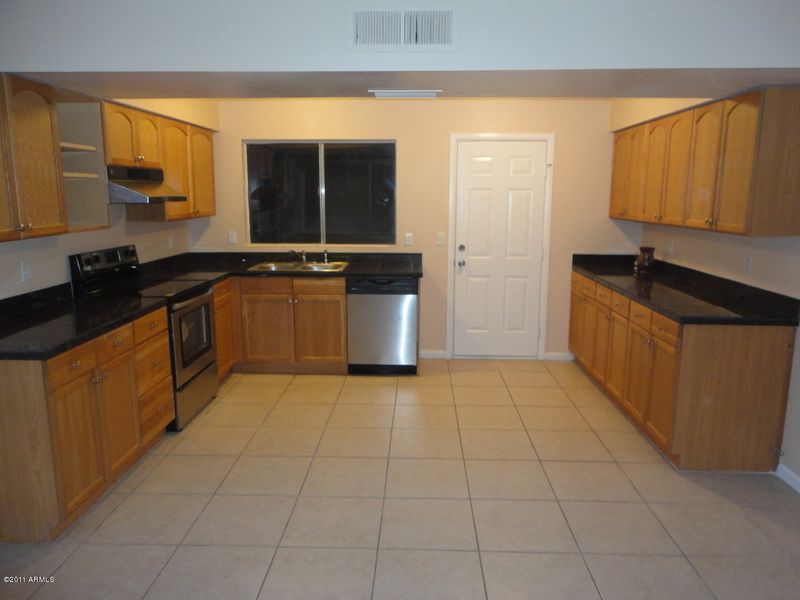 16810 N 47th Ave, Glendale, AZ 85306
