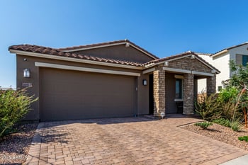 16812 Poinsettia Dr, Surprise, AZ 85388