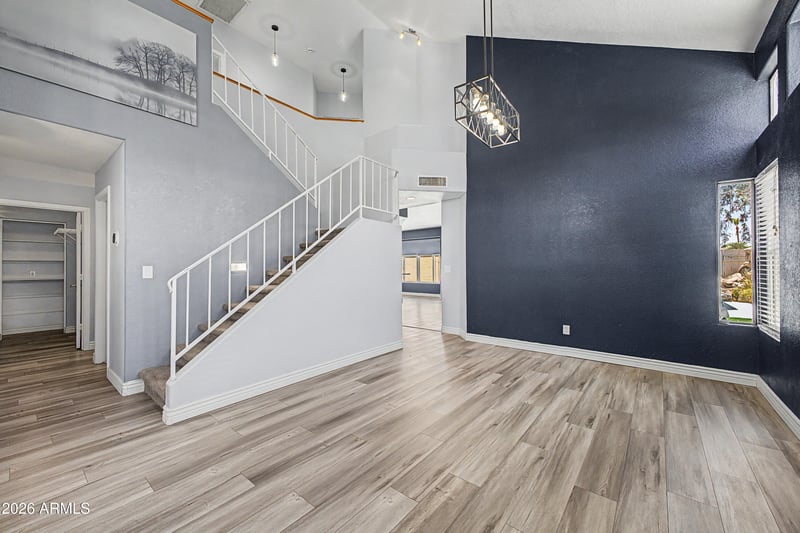 16813 S 31st Way, Phoenix, AZ 85048