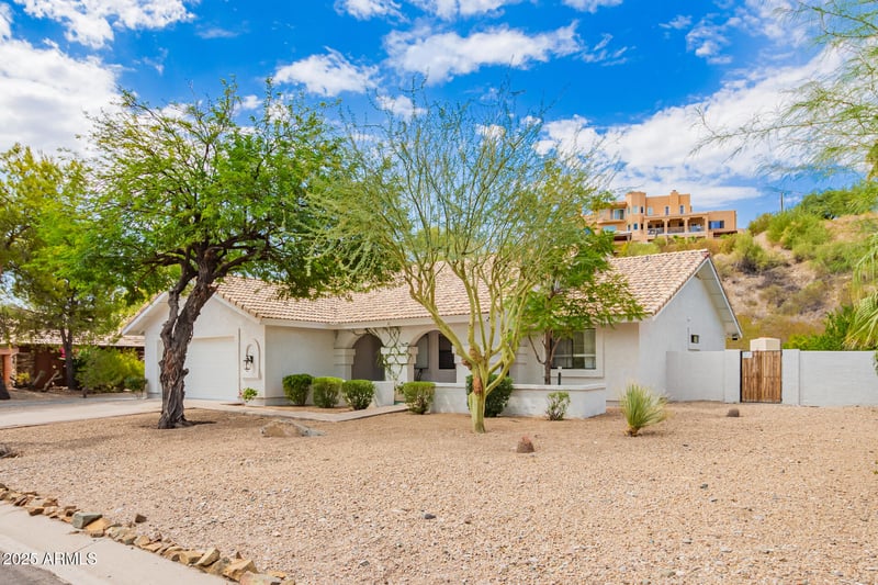 16814 Aspen Dr, Fountain Hills, AZ 85268