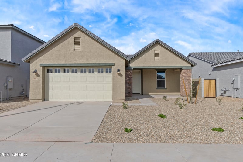 16814 Cavedale Dr, Surprise, AZ 85387
