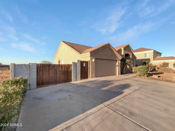 16814 Palm Beach Dr, Queen Creek, AZ 85142
