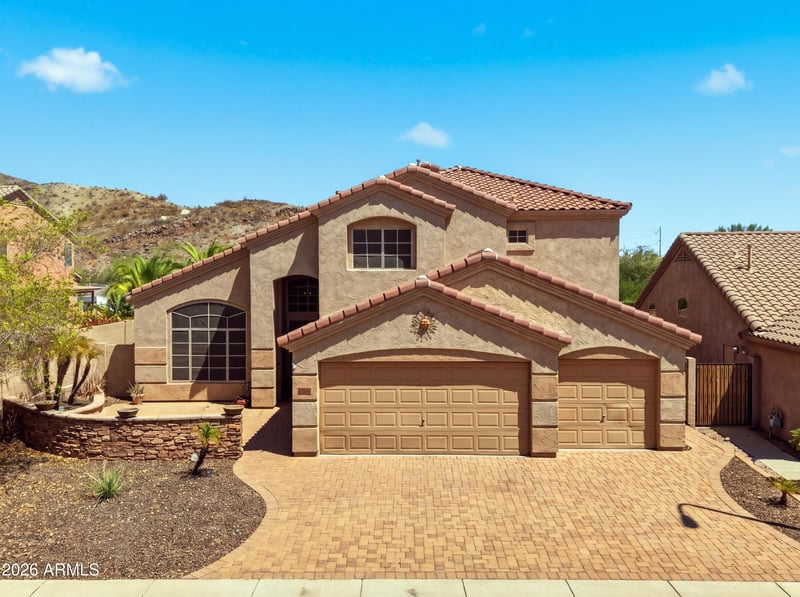 16815 S 1st Ave, Phoenix, AZ 85045