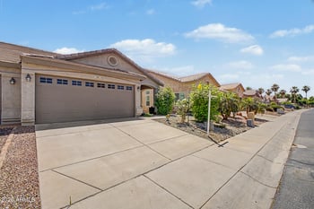 16817 22nd St, Phoenix, AZ 85048