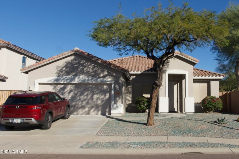 16818 Tonbridge St, Surprise, AZ 85374
