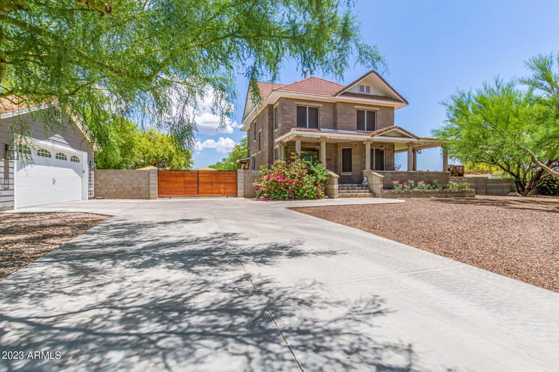 16819 N 43rd St, Phoenix, AZ 85032