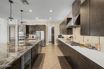 1682 Gillcrest Rd, Gilbert, AZ 85298