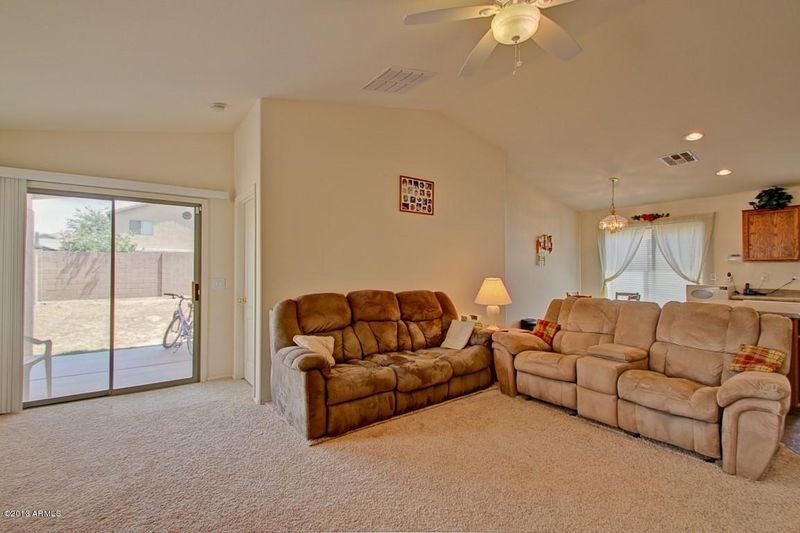 1682 E Shari St, San Tan Valley, AZ 85140
