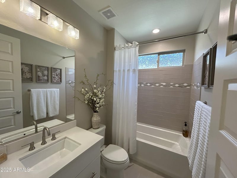 16822 Catalina Dr, Goodyear, AZ 85395