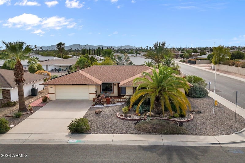 16822 N Burns Dr, Sun City, AZ 85351