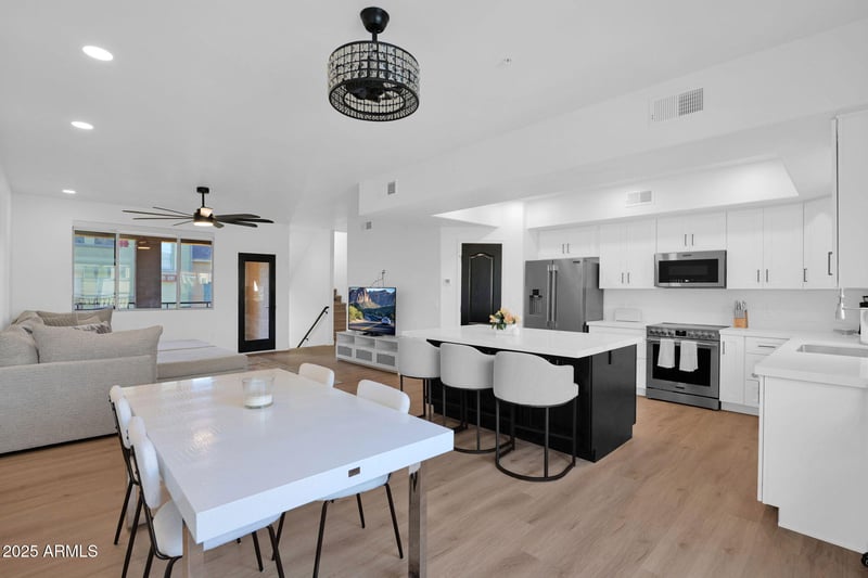 16825 14th St #76, Phoenix, AZ 85022