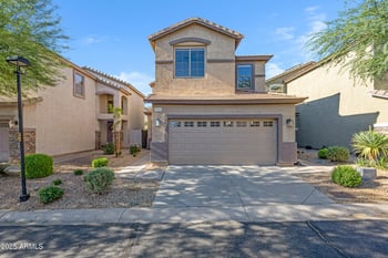 16825 Blue Ct, Phoenix, AZ 85048