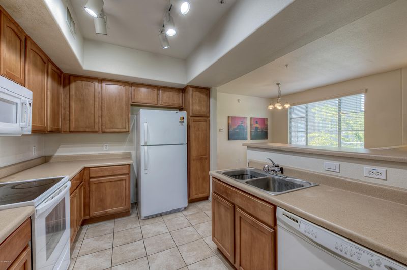 16825 N 14th St #8, Phoenix, AZ 85022