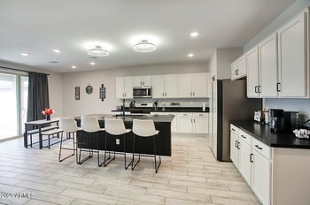 16829 W Maya Way, Surprise, AZ 85387
