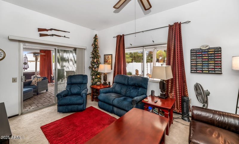 16832 Pine Valley Dr, Sun City, AZ 85351