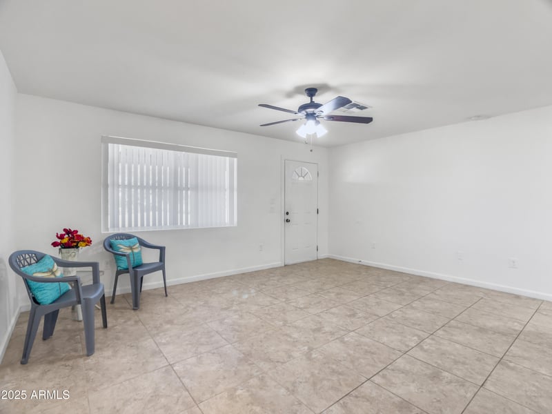 16833 17th Pl, Phoenix, AZ 85022