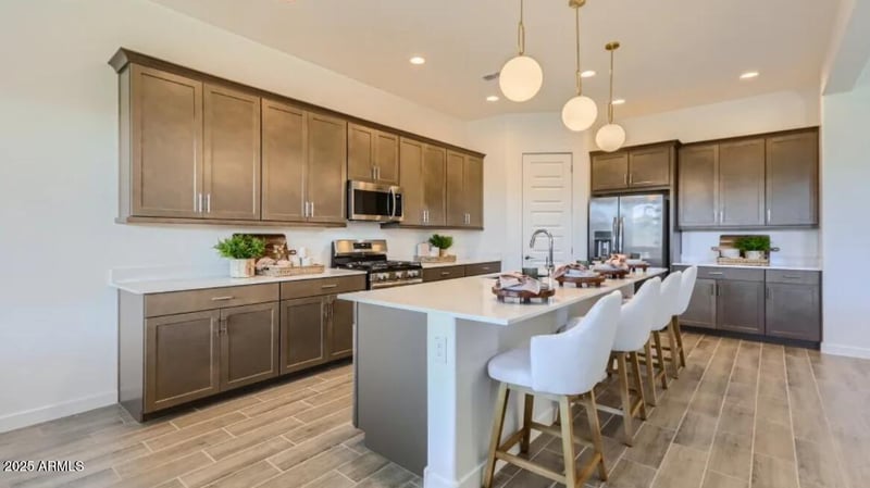 16833 Smoketree Dr, Surprise, AZ 85387