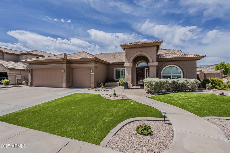 16834 25th Pl, Phoenix, AZ 85048