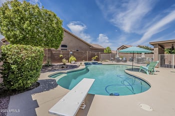 16834 25th Pl, Phoenix, AZ 85048