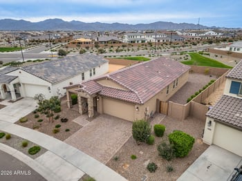 16834 Poinsettia Dr, Surprise, AZ 85388