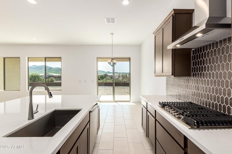 16837 Ardmore Rd, Goodyear, AZ 85338