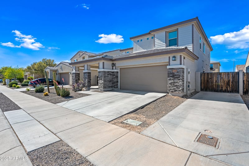 16840 Monroe St, Goodyear, AZ 85338