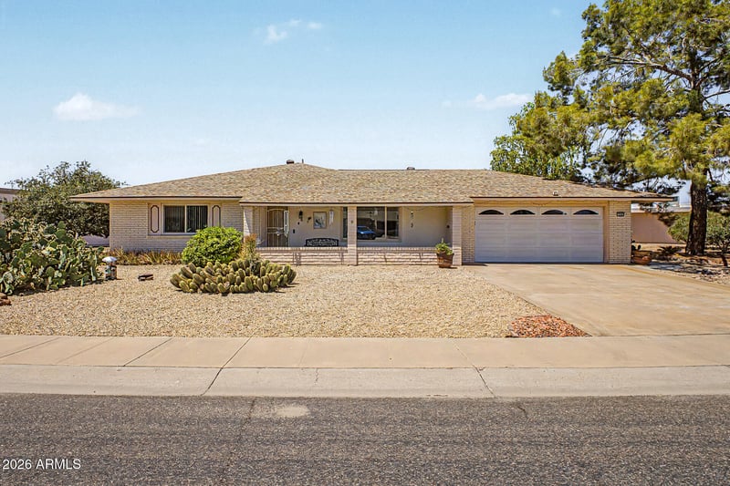 16840 Pine Valley Dr, Sun City, AZ 85351