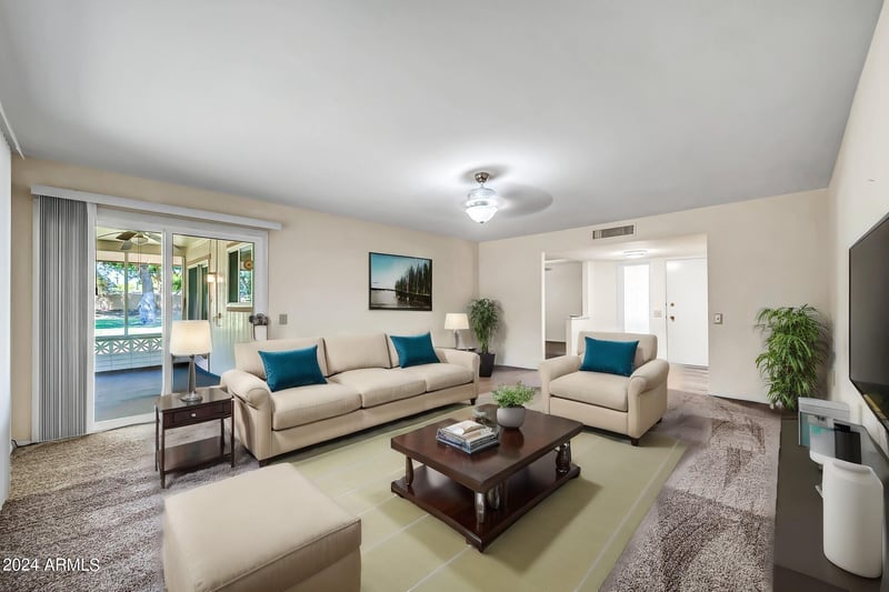 16842 103rd Dr, Sun City, AZ 85351