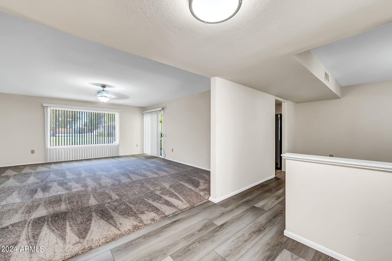 16842 103rd Dr, Sun City, AZ 85351
