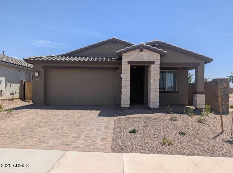 16845 Hope Dr, Surprise, AZ 85388