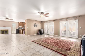 16848 40th Ave, Phoenix, AZ 85053