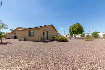 16849 Meadow Park Dr, Sun City, AZ 85351