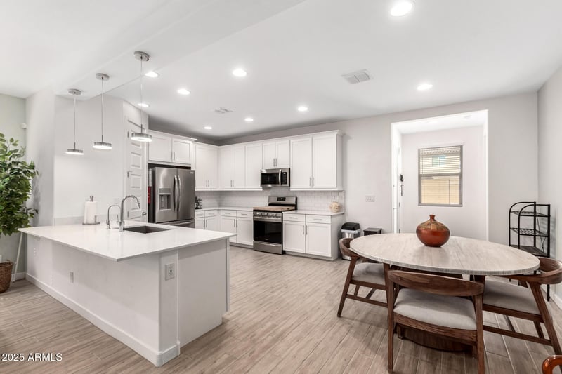 16852 Evergreen Rd, Waddell, AZ 85355