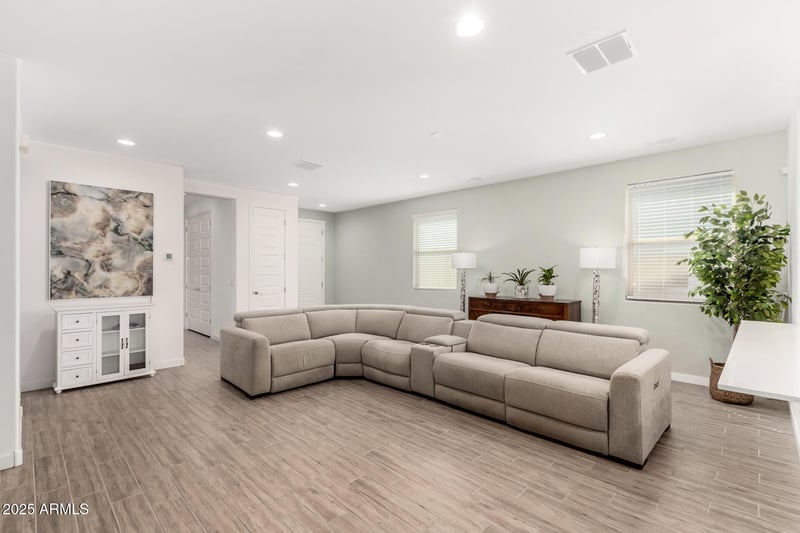 16852 Evergreen Rd, Waddell, AZ 85355