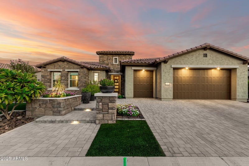 16853 Roanoke Ave, Goodyear, AZ 85395