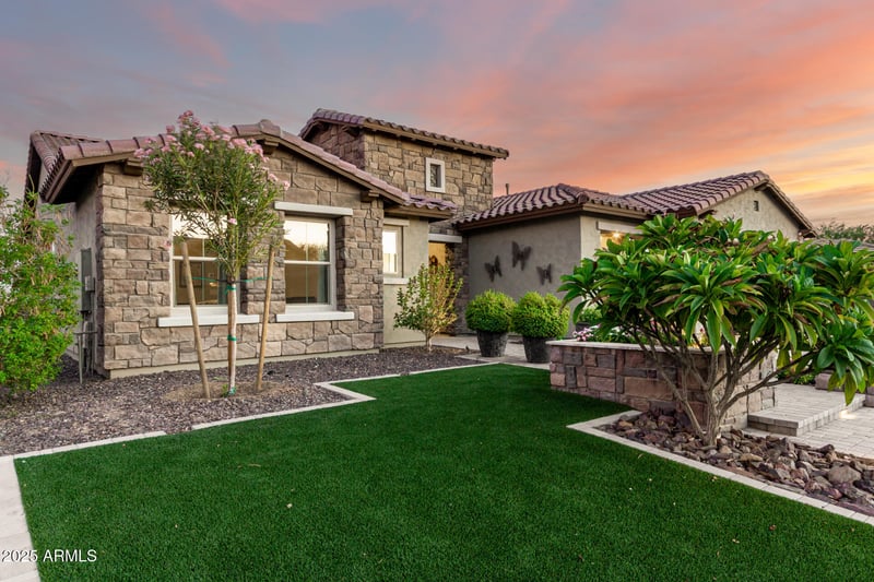 16853 Roanoke Ave, Goodyear, AZ 85395