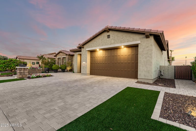 16853 Roanoke Ave, Goodyear, AZ 85395