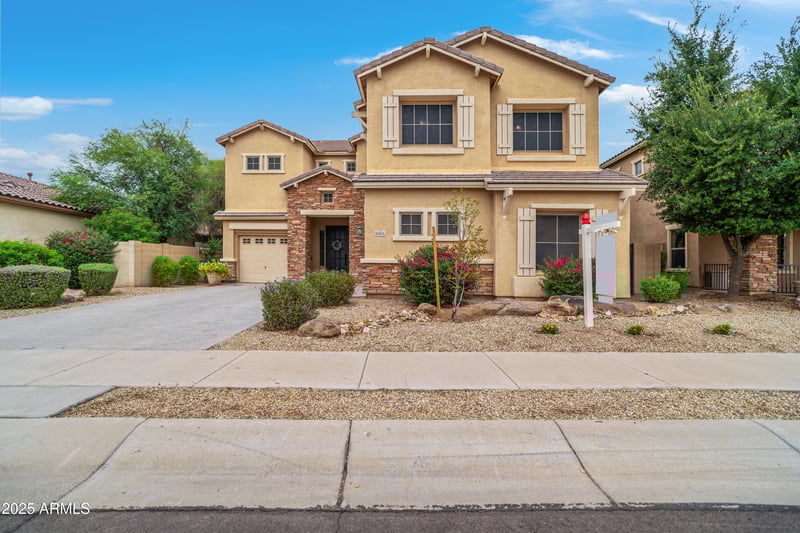 16856 Magnolia St, Goodyear, AZ 85338