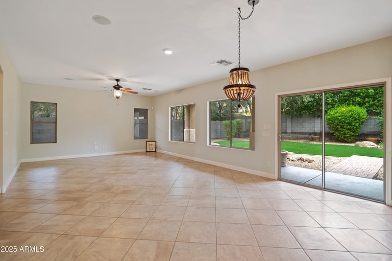 16856 Magnolia St, Goodyear, AZ 85338