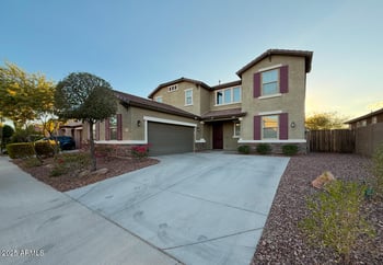 1686 214th Ln, Buckeye, AZ 85396