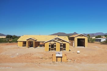 1686 Creek Canyon Rd, Phoenix, AZ 85086