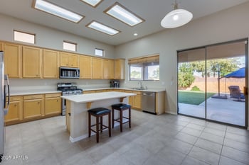 16860 Northampton Rd, Surprise, AZ 85374