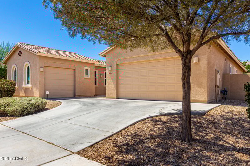 16860 Soft Wind Dr, Surprise, AZ 85387