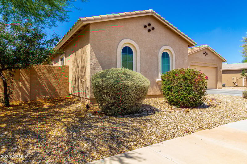 16860 Soft Wind Dr, Surprise, AZ 85387