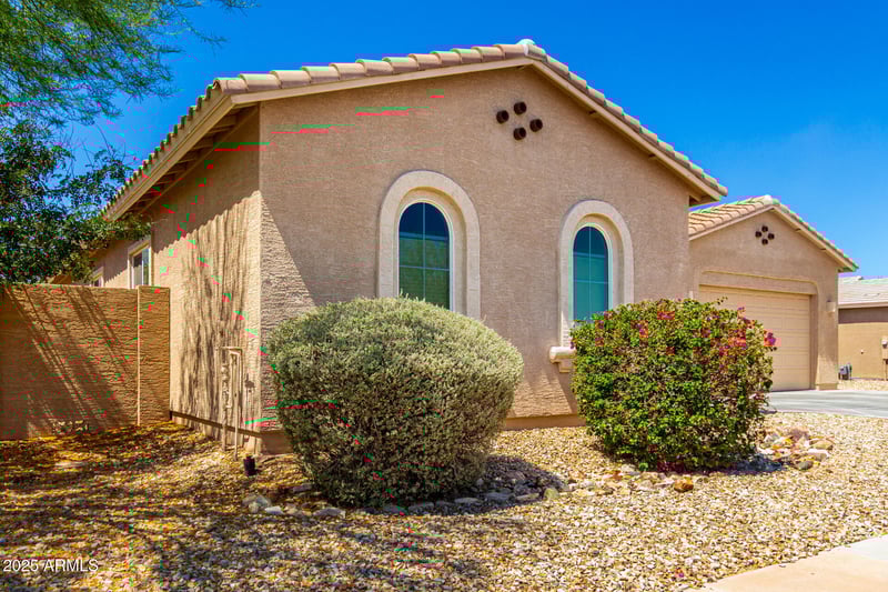 16860 Soft Wind Dr, Surprise, AZ 85387