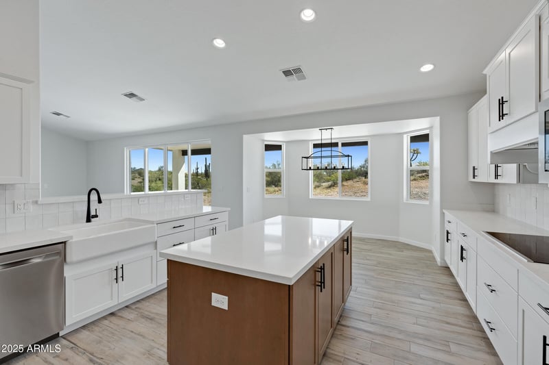 1687 Creek Canyon Rd, Phoenix, AZ 85086